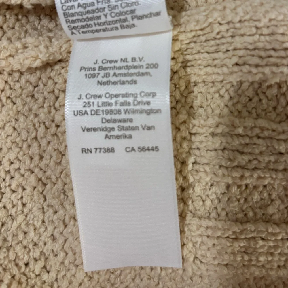 J. Crew Wide Rib Crewneck Sweater in Ivory Size Medium. NWT